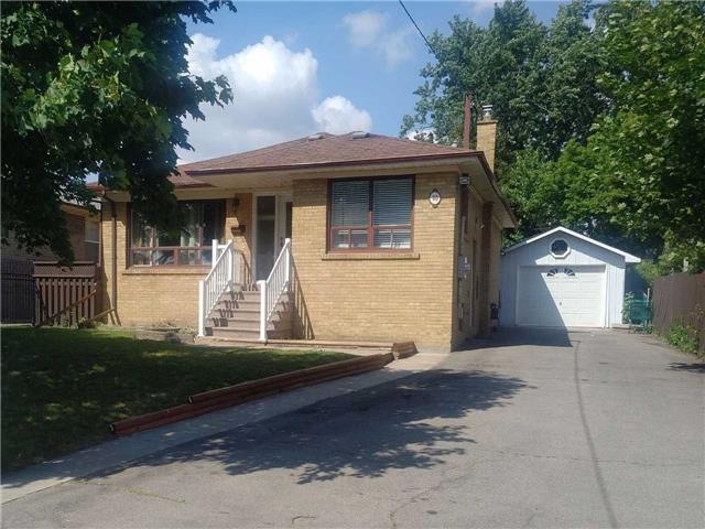 80 Post Rd, House detached with 3 bedrooms, 4 bathrooms and 6 parking in Brampton ON | Image 1