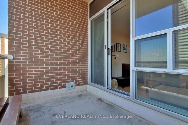 1111 - 175 Hilda Ave, Condo with 3 bedrooms, 2 bathrooms and 1 parking in Toronto ON | Image 13