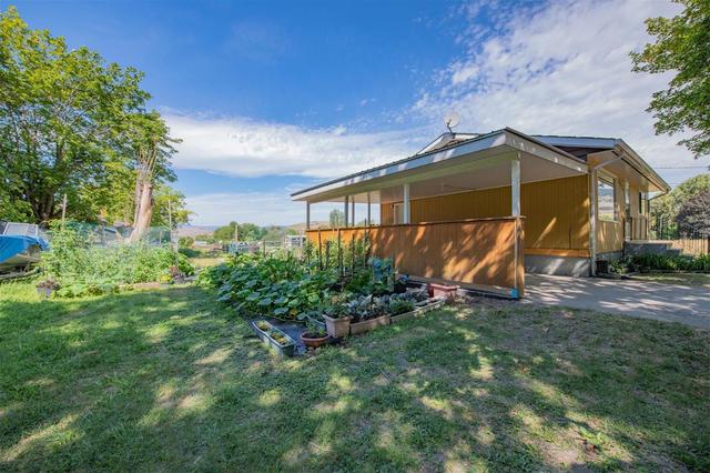 9015 Kalamalka Road, House detached with 2 bedrooms, 1 bathrooms and 5 parking in Coldstream BC | Image 5
