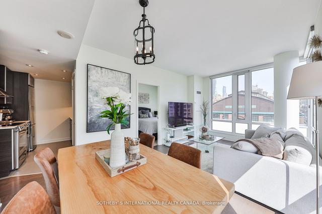407 - 3 Market St, Condo with 2 bedrooms, 1 bathrooms and 1 parking in Toronto ON | Image 5