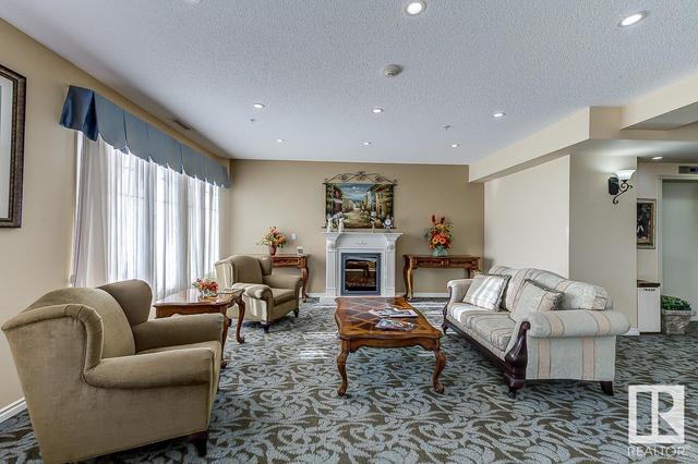 102 - 9820 165 St Nw Nw, Condo with 1 bedrooms, 1 bathrooms and 3 parking in Edmonton AB | Image 18