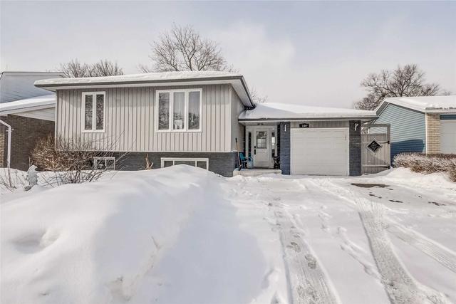 104 Marshall St, House detached with 3 bedrooms, 2 bathrooms and 3 parking in Barrie ON | Image 1