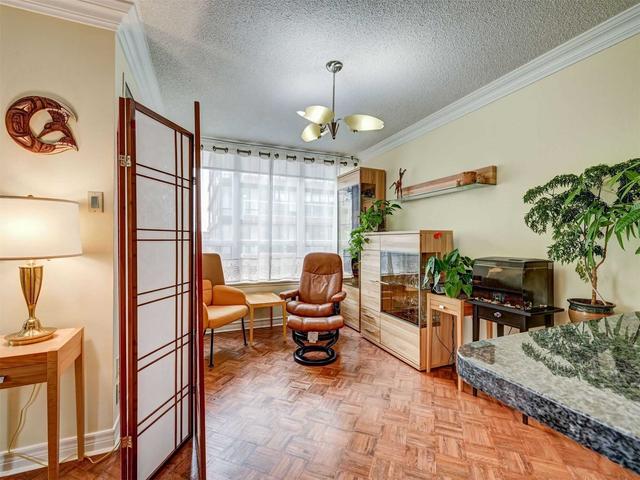 1710 - 25 Maitland St, Condo with 2 bedrooms, 2 bathrooms and 1 parking in Toronto ON | Image 6