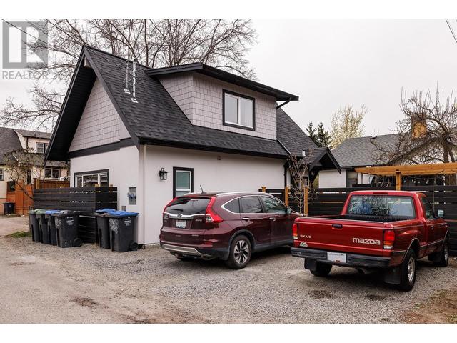 870 Leon Avenue, House detached with 4 bedrooms, 2 bathrooms and 3 parking in Kelowna BC | Image 29