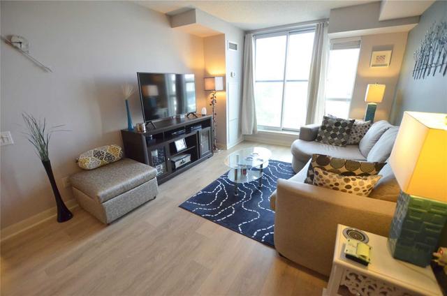 237 - 525 Wilson Ave, Condo with 1 bedrooms, 1 bathrooms and 1 parking in Toronto ON | Image 4