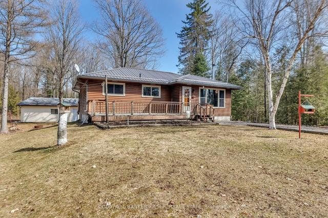 330 St Alban's Rd, House detached with 2 bedrooms, 1 bathrooms and 12 parking in Trent Lakes ON | Image 34