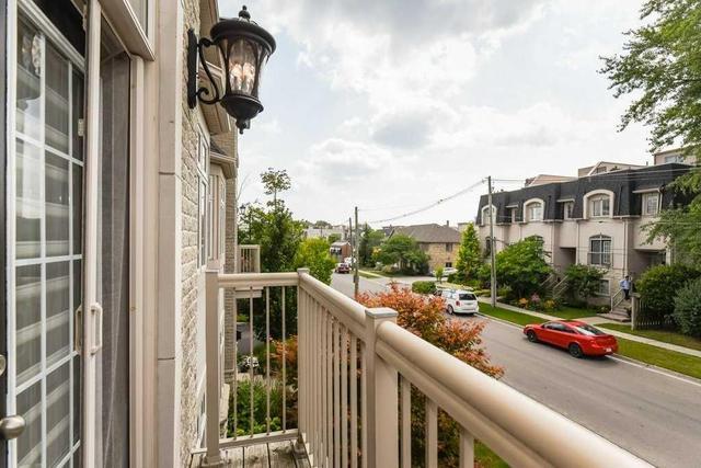 129 Nelson St, Townhouse with 3 bedrooms, 4 bathrooms and 2 parking in Oakville ON | Image 8