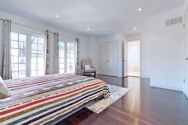 186 Elmwood Ave, House detached with 4 bedrooms, 5 bathrooms and 4 parking in Toronto ON | Image 11