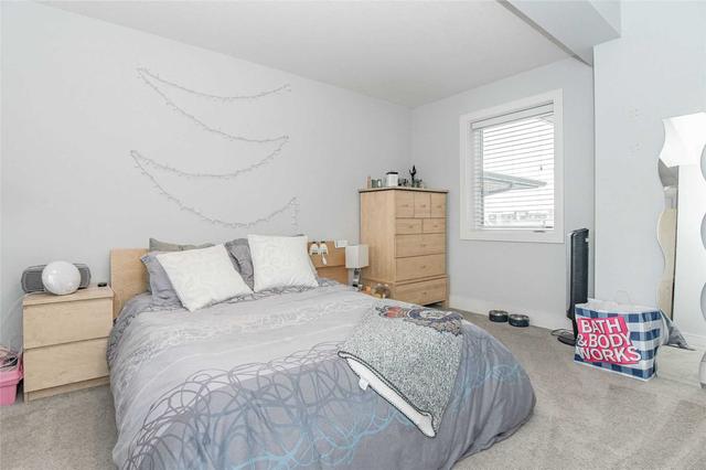 7 - 32 Arkell Rd, Condo with 3 bedrooms, 3 bathrooms and 2 parking in Guelph ON | Image 28