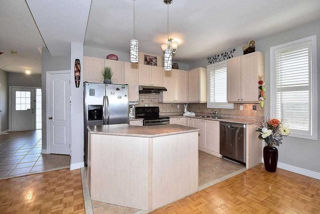 546 Vellore Woods Blvd, House detached with 3 bedrooms, 4 bathrooms and 4 parking in Vaughan ON | Image 27