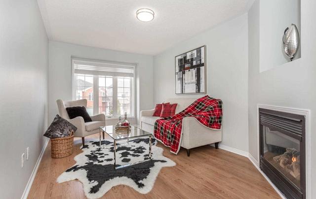 9 Vauxhall Cres, House semidetached with 3 bedrooms, 3 bathrooms and 3 parking in Brampton ON | Image 13