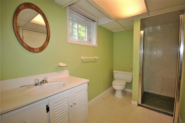 79 Melrose Ave, House detached with 3 bedrooms, 2 bathrooms and 4 parking in Barrie ON | Image 13