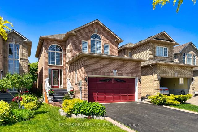 16 Thornton Cres, House detached with 3 bedrooms, 3 bathrooms and 6 parking in Vaughan ON | Image 12