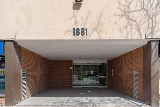 301 - 1881 Jane St, Condo with 2 bedrooms, 1 bathrooms and 1 parking in Toronto ON | Image 17