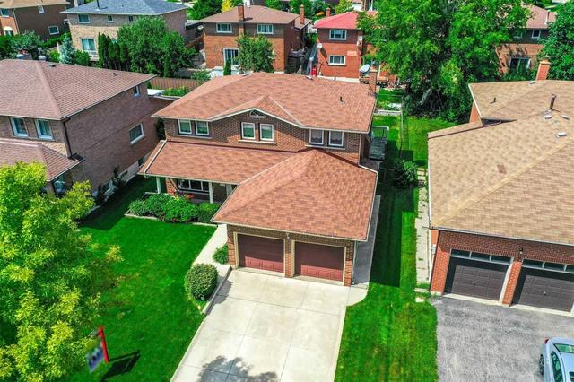 9 Princeton Terr, House detached with 4 bedrooms, 4 bathrooms and 6 parking in Brampton ON | Image 1
