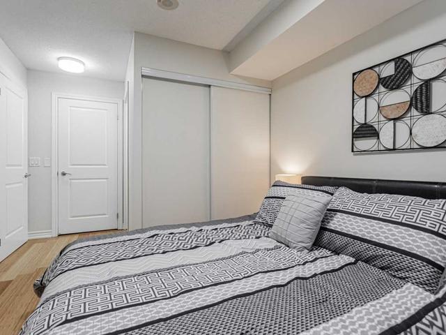 213 - 7730 Kipling Ave, Condo with 2 bedrooms, 2 bathrooms and 1 parking in Vaughan ON | Image 9