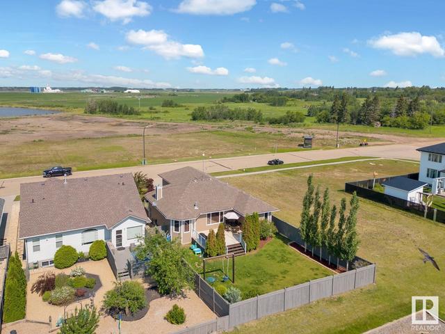 9 Whitetail Dr, House detached with 4 bedrooms, 3 bathrooms and null parking in Mundare AB | Image 58