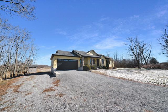 20858 Loyalist Pkwy, House detached with 3 bedrooms, 3 bathrooms and 6 parking in Prince Edward County ON | Image 1