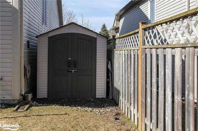 7 Sparrow Lane, House detached with 3 bedrooms, 3 bathrooms and 6 parking in Wasaga Beach ON | Image 31