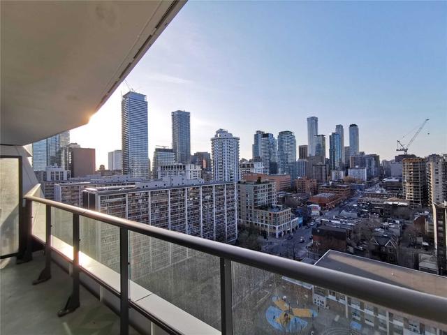 2011 - 85 Wood St, Condo with 1 bedrooms, 1 bathrooms and 0 parking in Toronto ON | Image 5