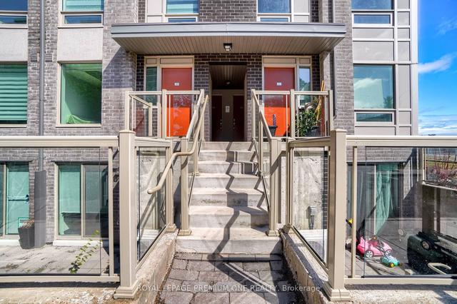 211 - 3 Applewood Lane, Townhouse with 2 bedrooms, 2 bathrooms and 1 parking in Toronto ON | Image 29