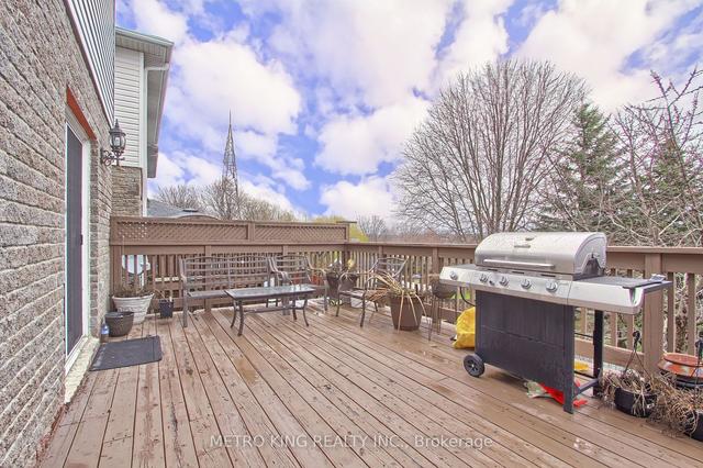 429 Simcoe Rd, House attached with 3 bedrooms, 4 bathrooms and 4 parking in Bradford West Gwillimbury ON | Image 30
