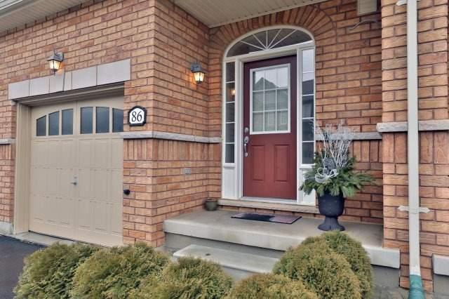 86 - 651 Farmstead Dr, House attached with 3 bedrooms, 3 bathrooms and 1 parking in Milton ON | Image 2