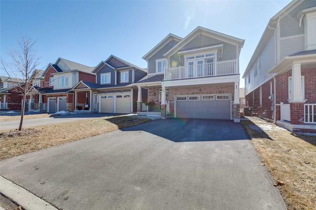 137 Sharavogue Ave, House detached with 3 bedrooms, 4 bathrooms and 6 parking in Oshawa ON | Image 23
