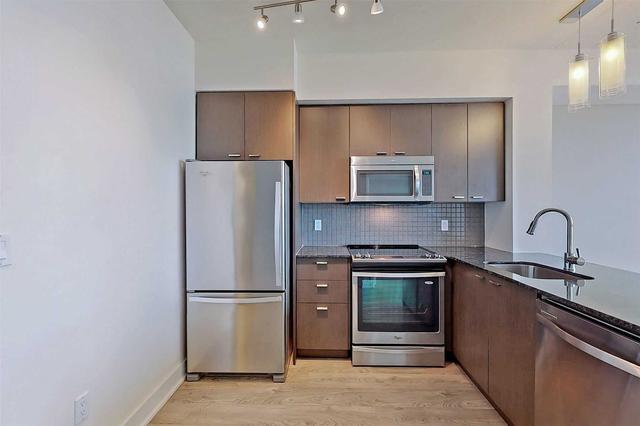 3308 - 88 Sheppard Ave E, Condo with 1 bedrooms, 1 bathrooms and 1 parking in Toronto ON | Image 3