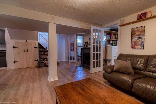 23 Edinburgh Dr, House detached with 3 bedrooms, 2 bathrooms and 5 parking in St. Catharines ON | Image 8