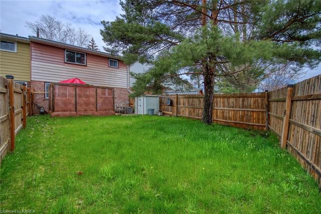 47 Winchester Drive, House attached with 3 bedrooms, 1 bathrooms and 2 parking in Greater Napanee ON | Image 26