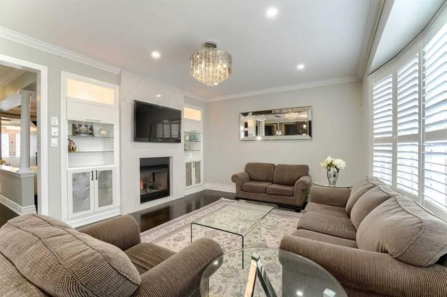 51 Ironside Dr, House detached with 4 bedrooms, 5 bathrooms and 6 parking in Vaughan ON | Image 10