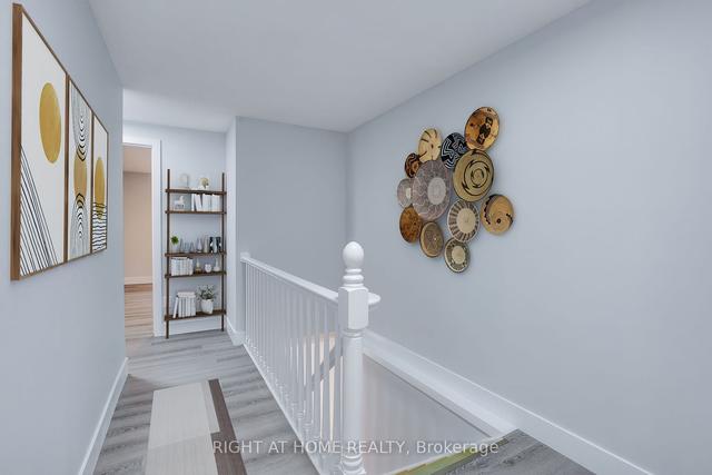 21 - 25 Erica Cres, Townhouse with 3 bedrooms, 2 bathrooms and 2 parking in London ON | Image 3