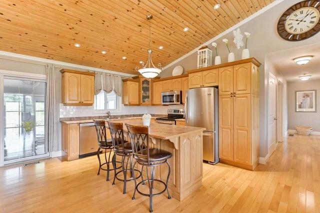 955 Otter Creek Rd, House detached with 3 bedrooms, 3 bathrooms and 12 parking in Tweed ON | Image 8