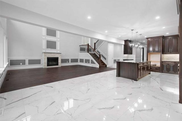 338 Benson Crt, House detached with 5 bedrooms, 4 bathrooms and 9 parking in Amherstburg ON | Image 38