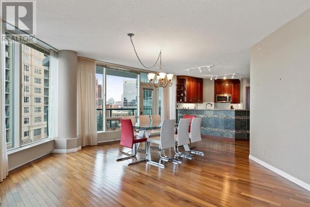 505, - 837 2 Avenue Sw, Condo with 2 bedrooms, 2 bathrooms and 2 parking in Calgary AB | Image 5