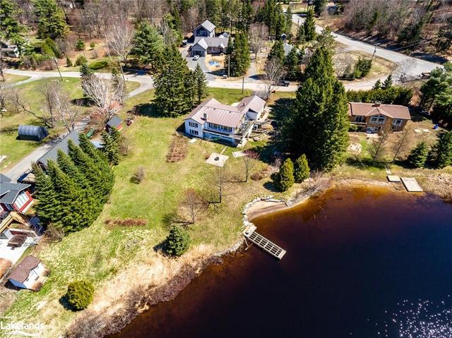 32 Beach Road, House detached with 4 bedrooms, 2 bathrooms and 6 parking in Huntsville ON | Image 37