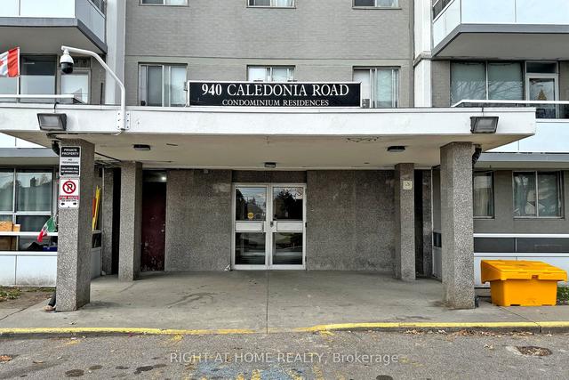 1212 - 940 Caledonia Rd, Condo with 2 bedrooms, 1 bathrooms and 1 parking in Toronto ON | Image 11