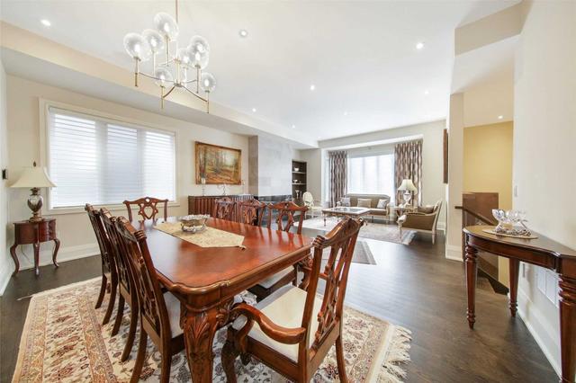 29 Sunshine St, House detached with 4 bedrooms, 5 bathrooms and 6 parking in Toronto ON | Image 37