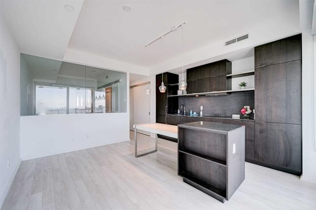 4211 - 197 Yonge St, Condo with 1 bedrooms, 1 bathrooms and 1 parking in Toronto ON | Image 15