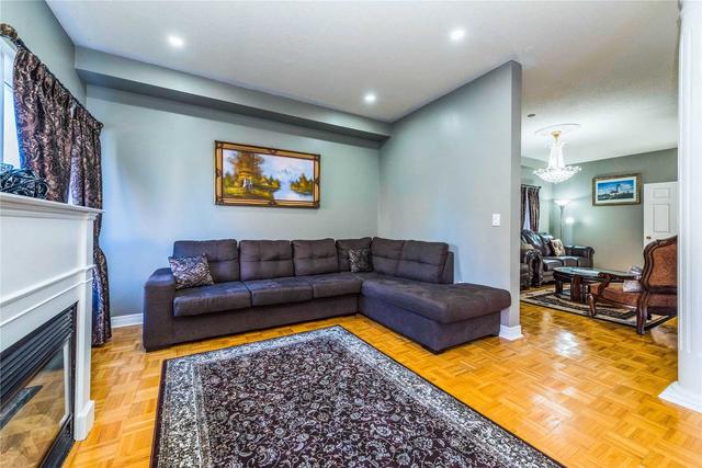 7245 Magistrate Terr, House detached with 4 bedrooms, 4 bathrooms and 6 parking in Mississauga ON | Image 36