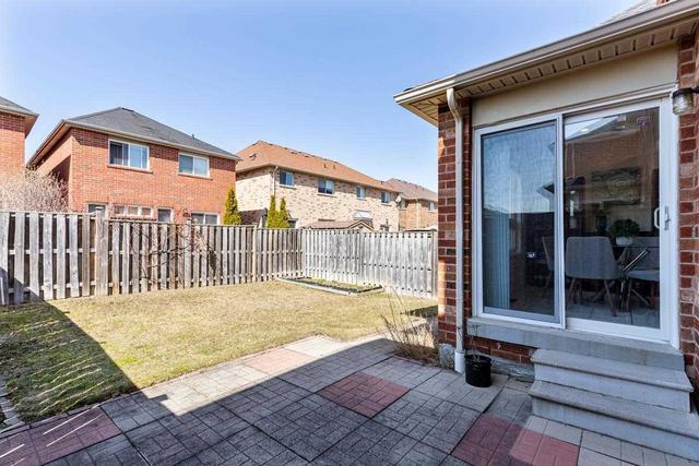 3173 Eclipse Ave, House semidetached with 3 bedrooms, 4 bathrooms and 3 parking in Mississauga ON | Image 31