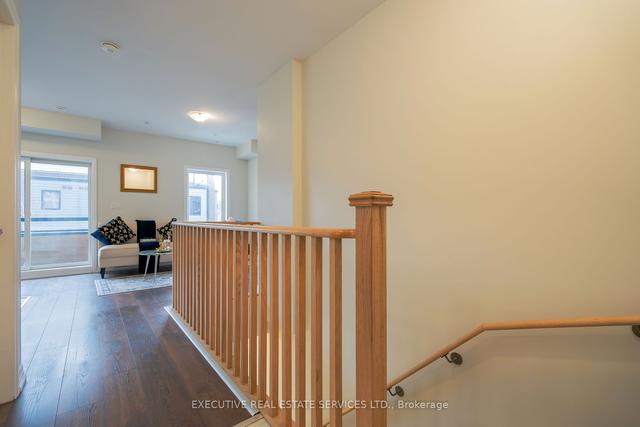 226 - 1145 Journeyman Lane, Townhouse with 2 bedrooms, 3 bathrooms and 1 parking in Mississauga ON | Image 2