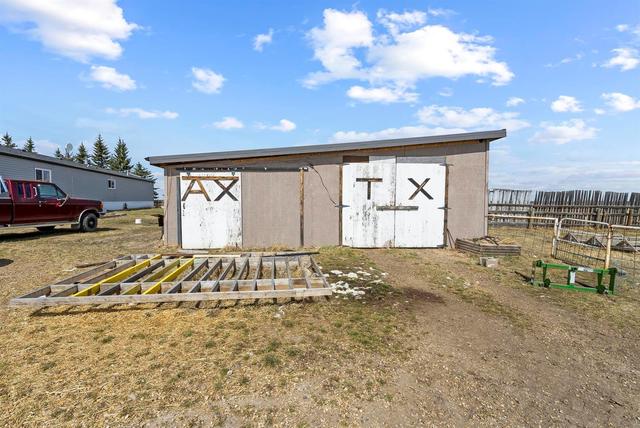 48057 Highway 21, House detached with 3 bedrooms, 2 bathrooms and null parking in Camrose County AB | Image 11