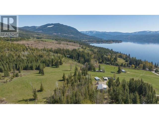 6197 Line 17 Road, House detached with 3 bedrooms, 2 bathrooms and 20 parking in Columbia Shuswap F BC | Image 67