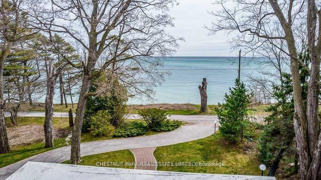 224 Crystal Beach Blvd, House detached with 1 bedrooms, 2 bathrooms and 12 parking in Whitby ON | Image 17