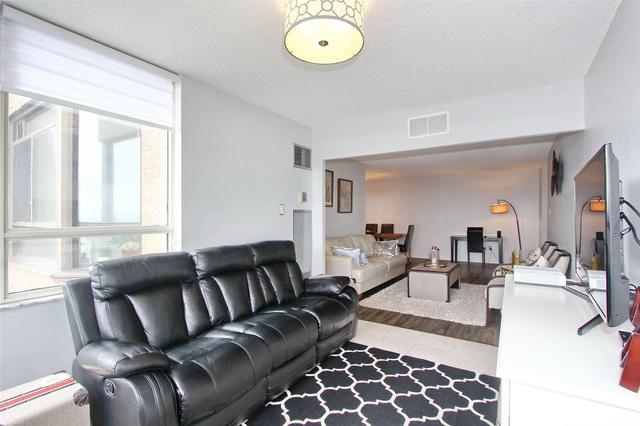 1901 - 100 County Court Blvd, Condo with 2 bedrooms, 2 bathrooms and 1 parking in Brampton ON | Image 5
