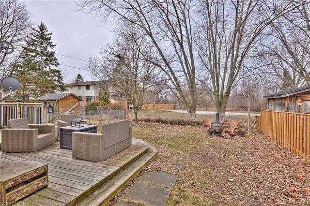 36 Oakmeadow Pl, House semidetached with 2 bedrooms, 2 bathrooms and 2 parking in St. Catharines ON | Image 13