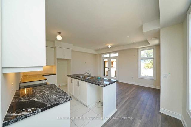 unit 5 - 2a Muir Ave, House attached with 3 bedrooms, 3 bathrooms and 2 parking in Toronto ON | Image 16