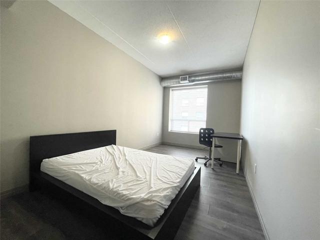 903 - 8 Hickory St W, Condo with 5 bedrooms, 5 bathrooms and 0 parking in Waterloo ON | Image 19